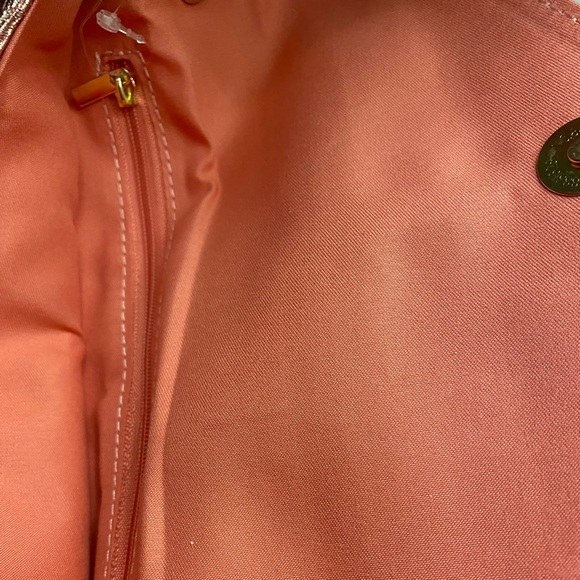 Purse - New wTag attached. Envelope style with snap closure; optional gold chain - Picture 5 of 7